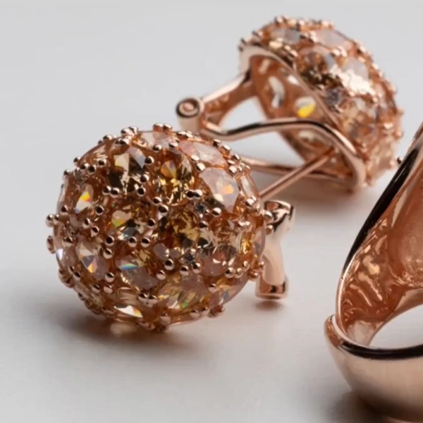 Orecchini in oro rosa